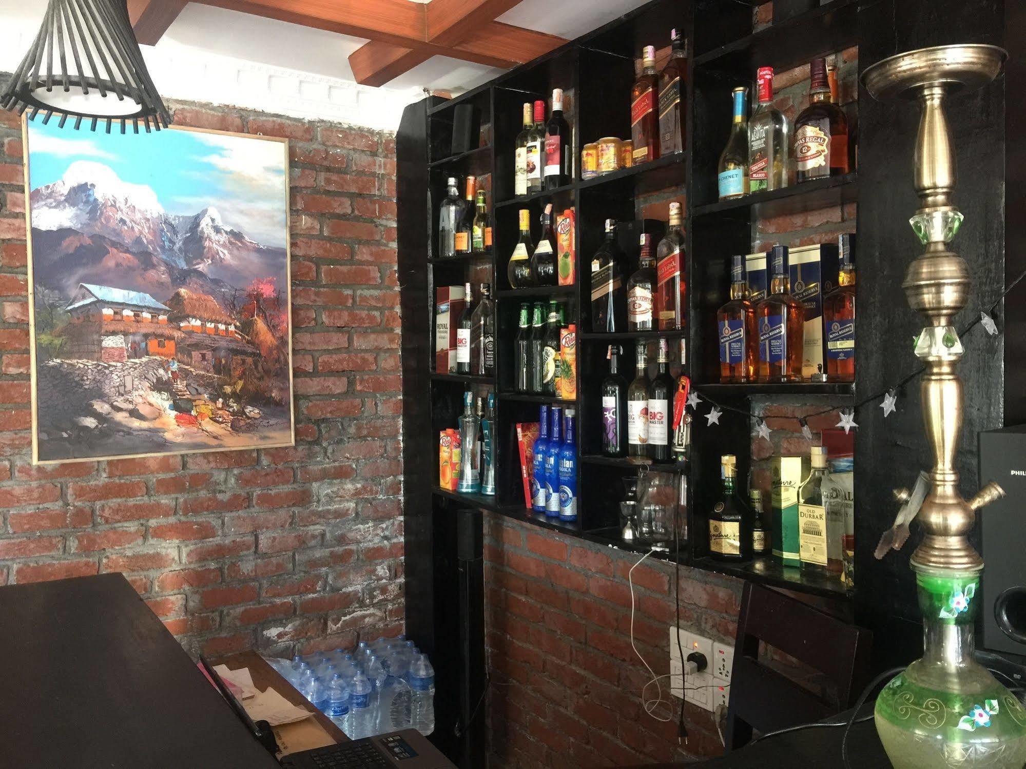 Hotel Glory Garden Pokhara Ngoại thất bức ảnh