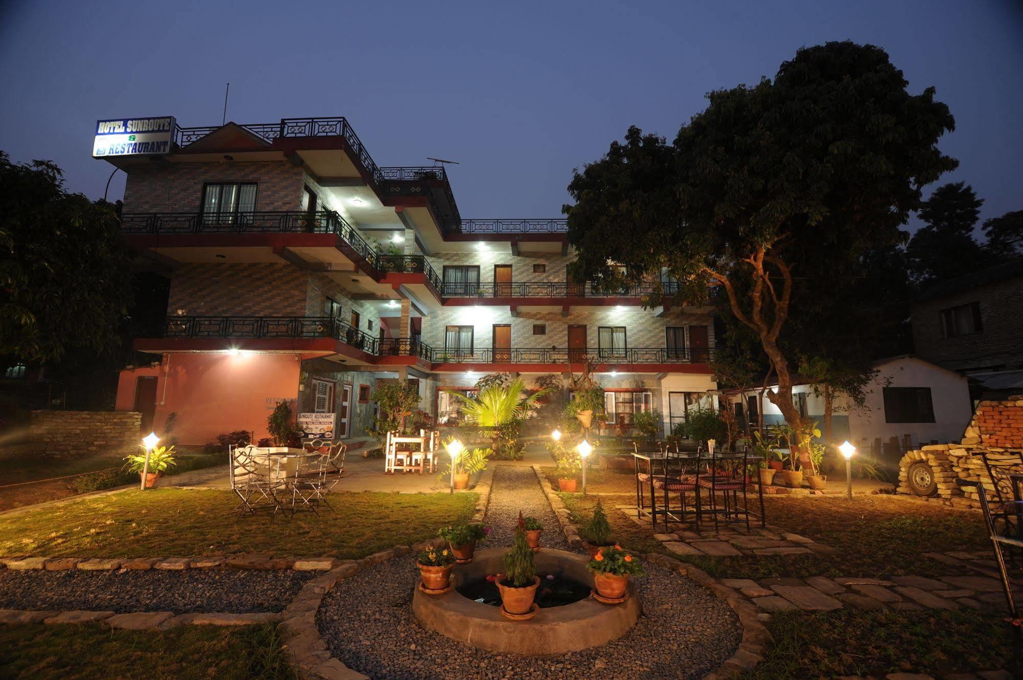 Hotel Glory Garden Pokhara Ngoại thất bức ảnh