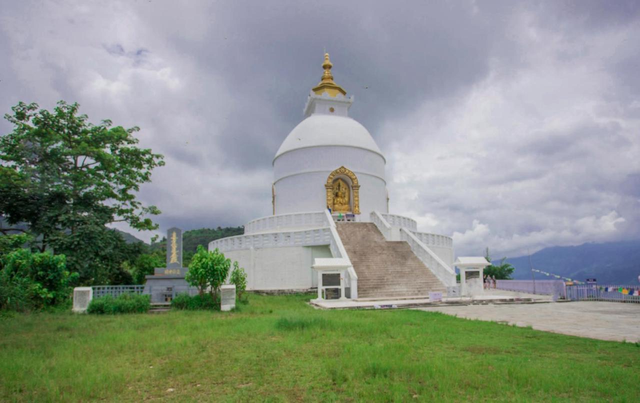 Hotel Glory Garden Pokhara Ngoại thất bức ảnh
